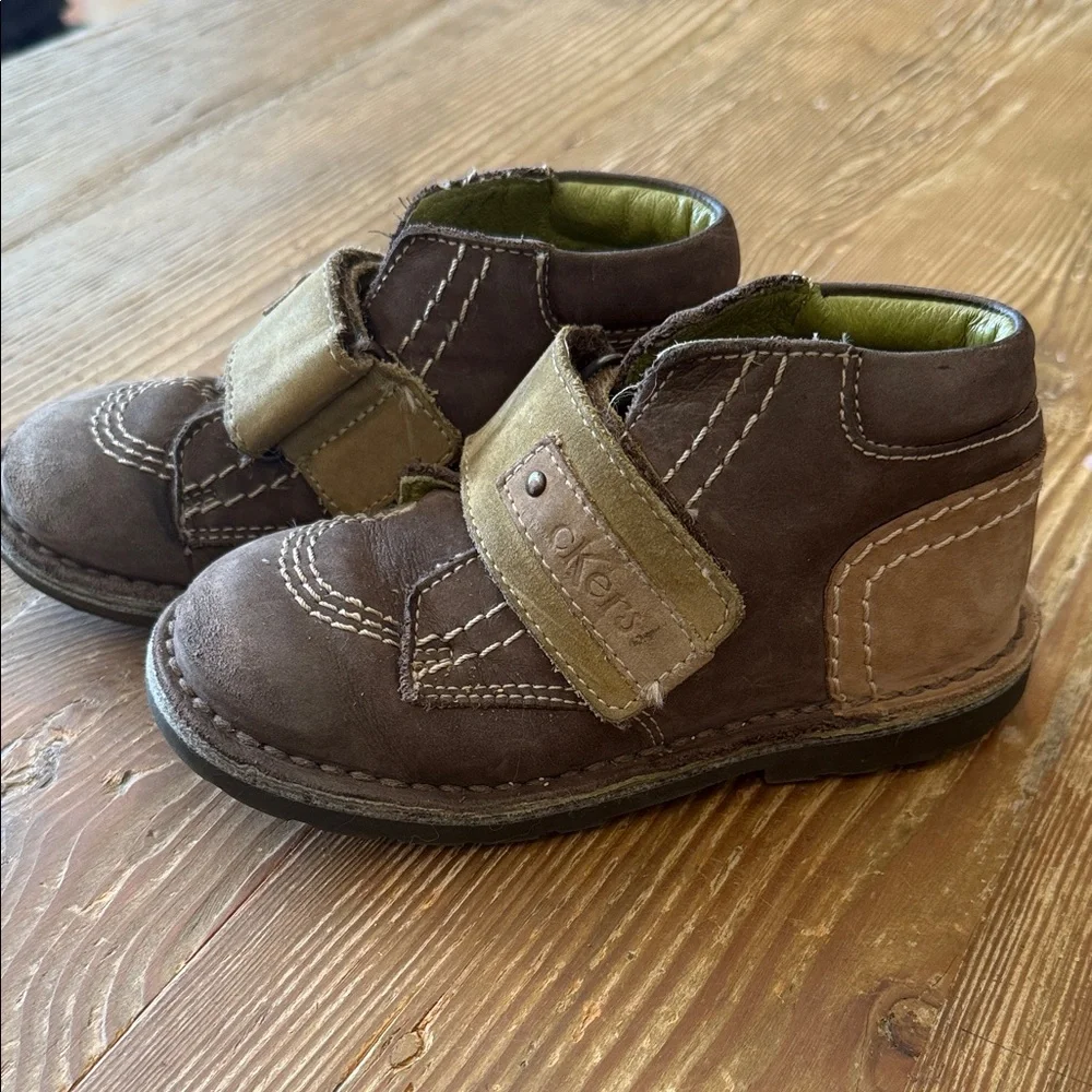 Kickers Brown and Tan leather Kids Boots size 26 / 9.5 us